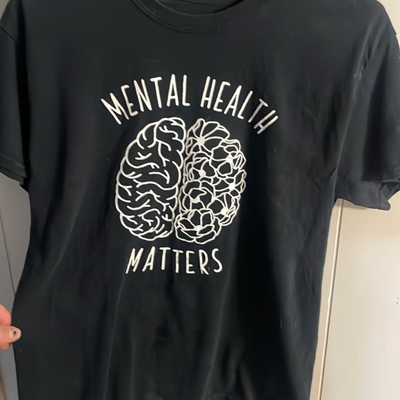 Tops - T-Shirt🖤Mental Health Matters